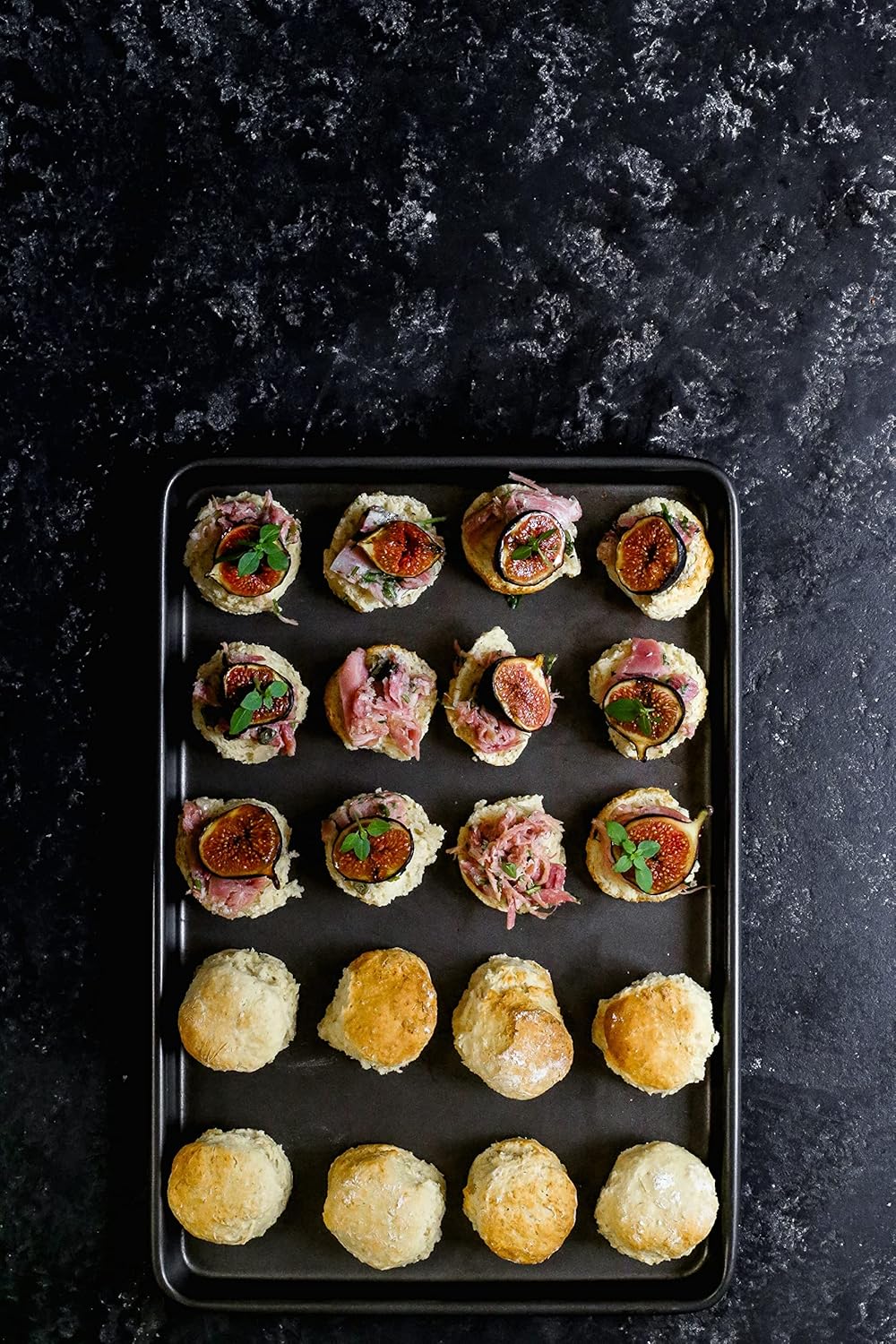 135759 KCMCHB3 MasterClass Non-Stick Baking Tray 39x27x2cm, Sleeved ถาดอบขนาด จากอังกฤษ 135759 KCMCHB3 MasterClass Non-Stick Baking Tray 39x27x2cm, Sleeved ถาดอบขนาด จากอังกฤษ