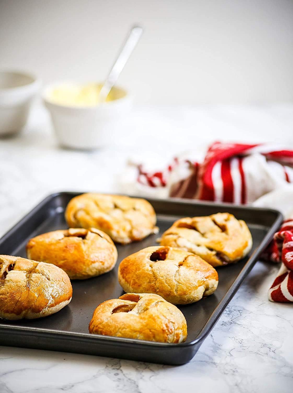 135759 KCMCHB3 MasterClass Non-Stick Baking Tray 39x27x2cm, Sleeved ถาดอบขนาด จากอังกฤษ 135759 KCMCHB3 MasterClass Non-Stick Baking Tray 39x27x2cm, Sleeved ถาดอบขนาด จากอังกฤษ