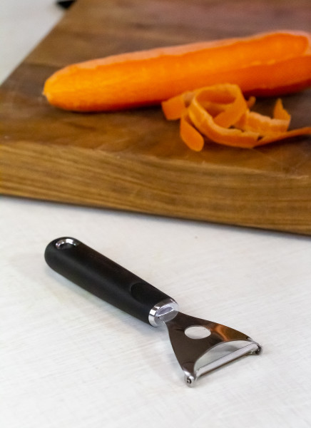 MCSGNWYP MC Y PEELER SWIVEL HEAD S/STEEL ที่ปอกเปลือกผลไม้ Y หัวสเตนเลสมาสเตอร์คลาส
