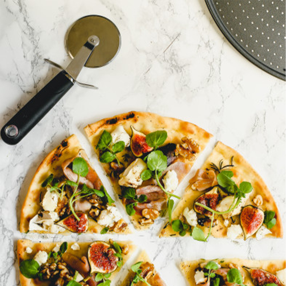MCSGNWPC - MC PIZZA CUTTER SOFT GRIP S/STEEL ลูกกลิ้งสเตนเลสตัดพิซซ่ามาสเตอร์คลาส MCSGNWPC - MC PIZZA CUTTER SOFT GRIP S/STEEL ลูกกลิ้งสเตนเลสตัดพิซซ่ามาสเตอร์คลาส